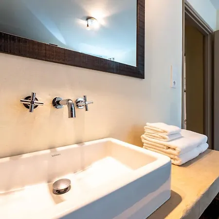 Bed & Breakfast Les Caroubiers Montsegur-sur-Lauzon