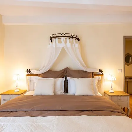 Les Caroubiers Bed & Breakfast Montsegur-sur-Lauzon