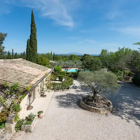 Bed & Breakfast Les Caroubiers